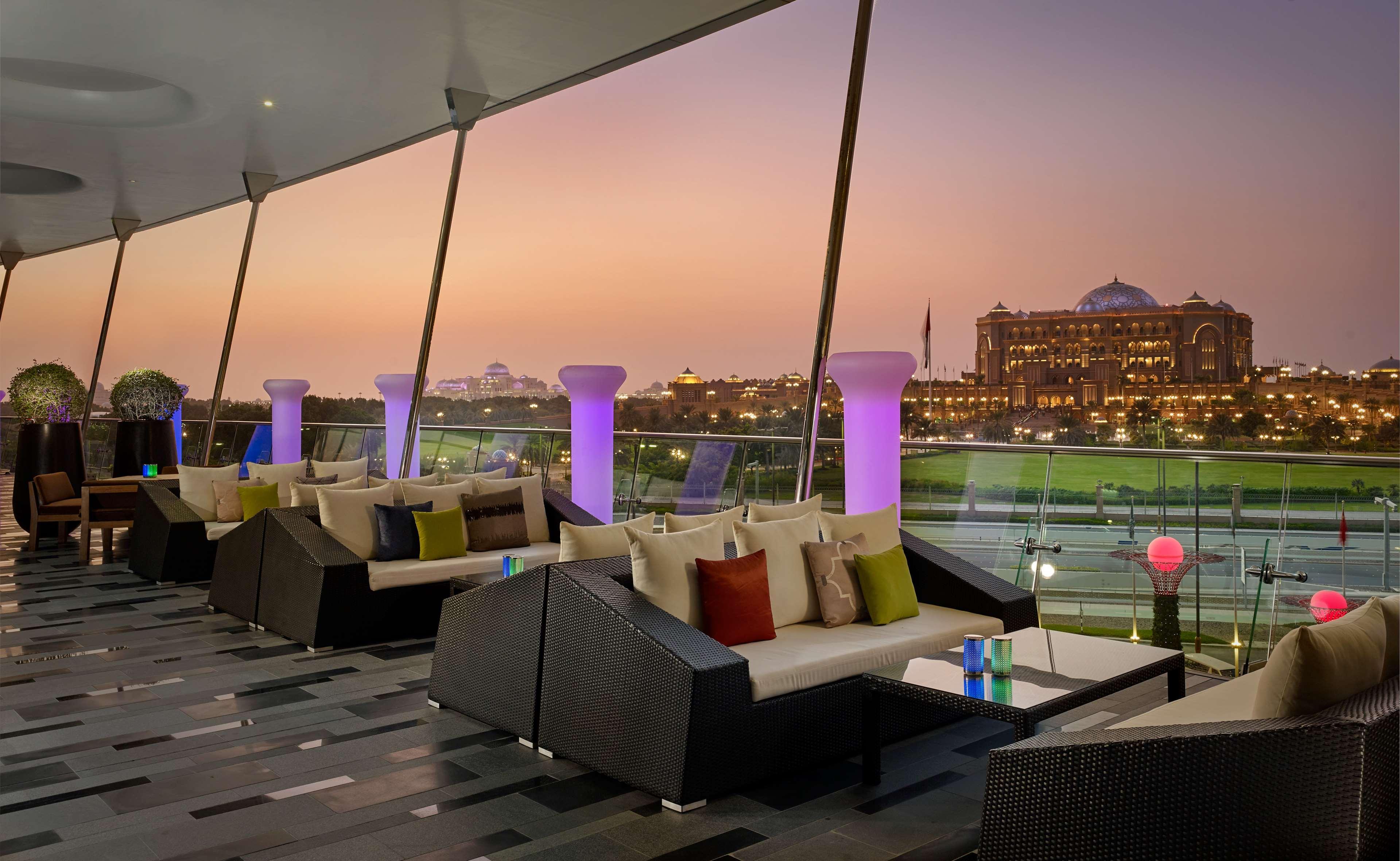 Grand Hyatt Abu Dhabi Hotel & Residences Emirates Pearl Esterno foto The View at The Palm