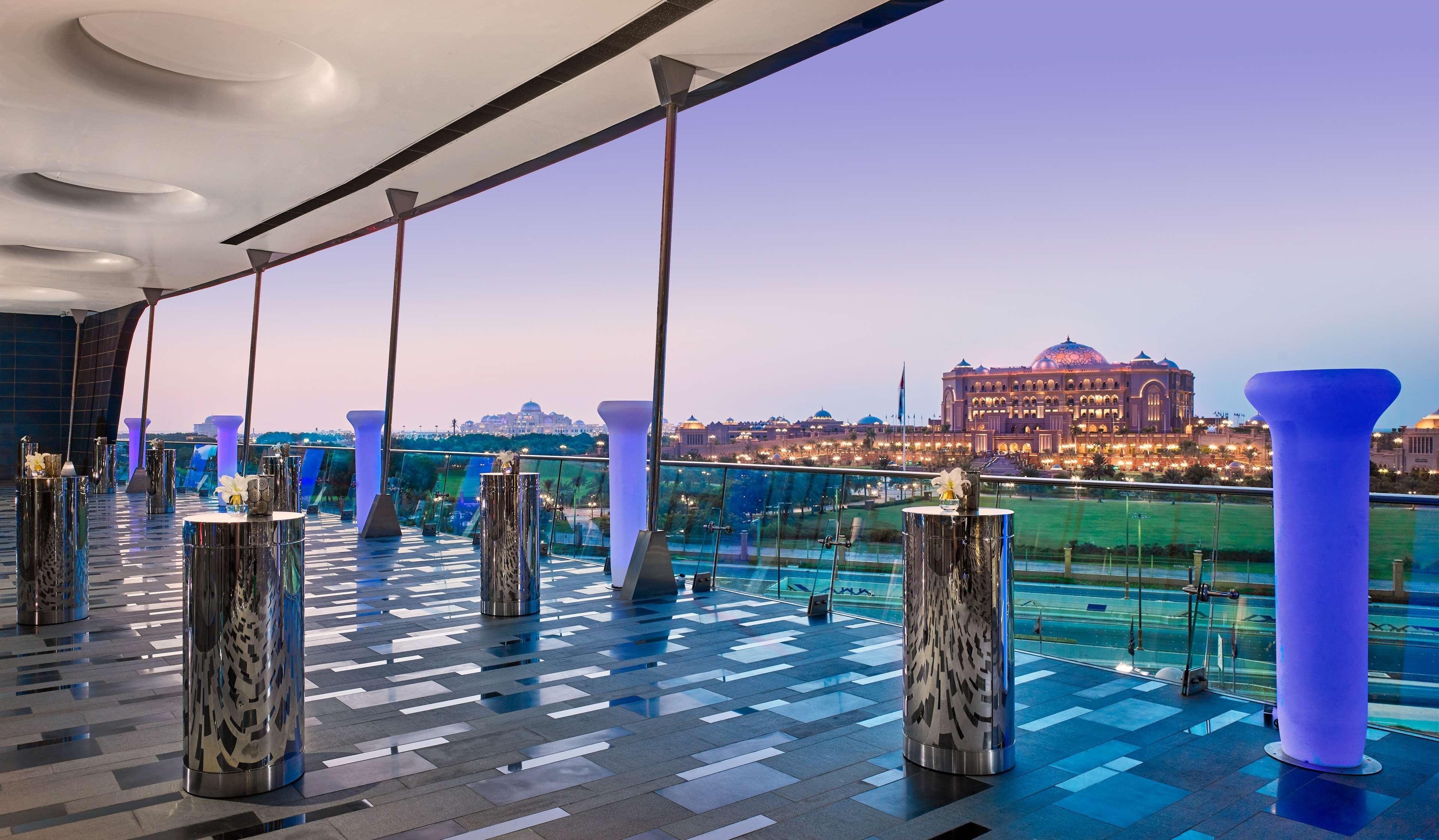 Grand Hyatt Abu Dhabi Hotel & Residences Emirates Pearl Esterno foto The View at The Palm